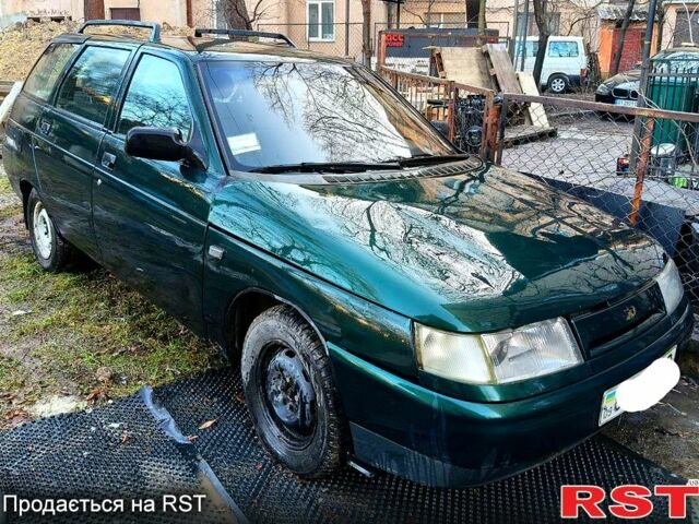 Зеленый ВАЗ 2111, объемом двигателя 1.5 л и пробегом 200 тыс. км за 550 $, фото 1 на Automoto.ua