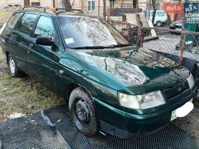 Зеленый ВАЗ 2111, объемом двигателя 1.5 л и пробегом 200 тыс. км за 600 $, фото 1 на Automoto.ua