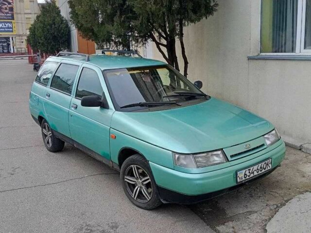Зеленый ВАЗ 2111, объемом двигателя 1.5 л и пробегом 215 тыс. км за 1200 $, фото 1 на Automoto.ua