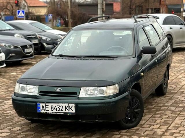 Зеленый ВАЗ 2111, объемом двигателя 1.5 л и пробегом 305 тыс. км за 2350 $, фото 1 на Automoto.ua