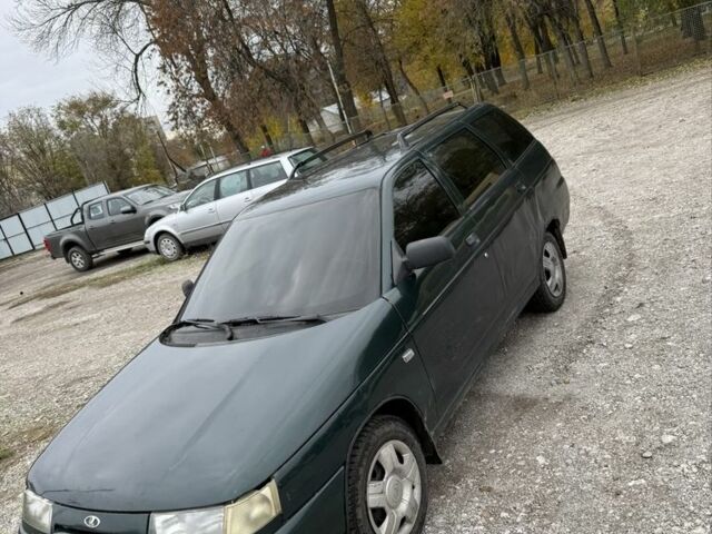 Зеленый ВАЗ 2111, объемом двигателя 1.5 л и пробегом 303 тыс. км за 1313 $, фото 1 на Automoto.ua