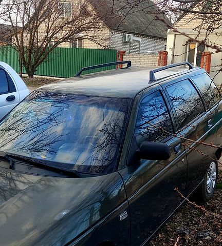 Зеленый ВАЗ 2111, объемом двигателя 1.6 л и пробегом 300 тыс. км за 1250 $, фото 1 на Automoto.ua