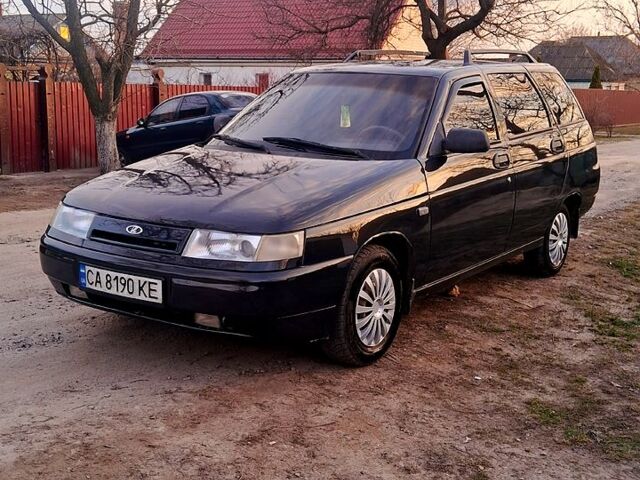 Зеленый ВАЗ 2111, объемом двигателя 1.6 л и пробегом 260 тыс. км за 2350 $, фото 1 на Automoto.ua