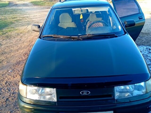 Зеленый ВАЗ 2111, объемом двигателя 1.6 л и пробегом 163 тыс. км за 1000 $, фото 1 на Automoto.ua