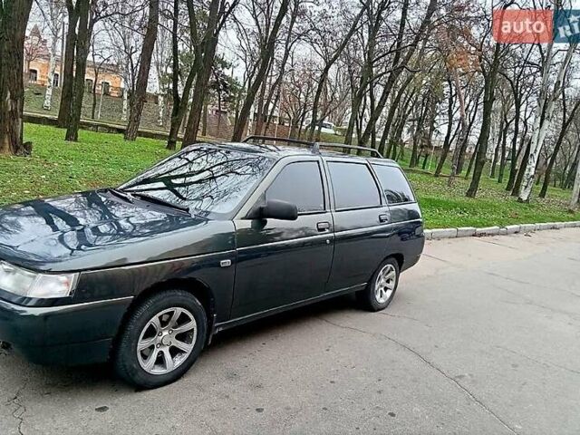 Зеленый ВАЗ 2111, объемом двигателя 1.6 л и пробегом 255 тыс. км за 2300 $, фото 1 на Automoto.ua