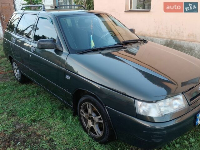 Зеленый ВАЗ 2111, объемом двигателя 1.6 л и пробегом 250 тыс. км за 1500 $, фото 1 на Automoto.ua