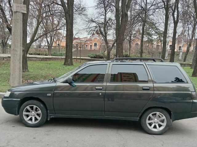 Зелений ВАЗ 2111, об'ємом двигуна 0 л та пробігом 255 тис. км за 1999 $, фото 1 на Automoto.ua