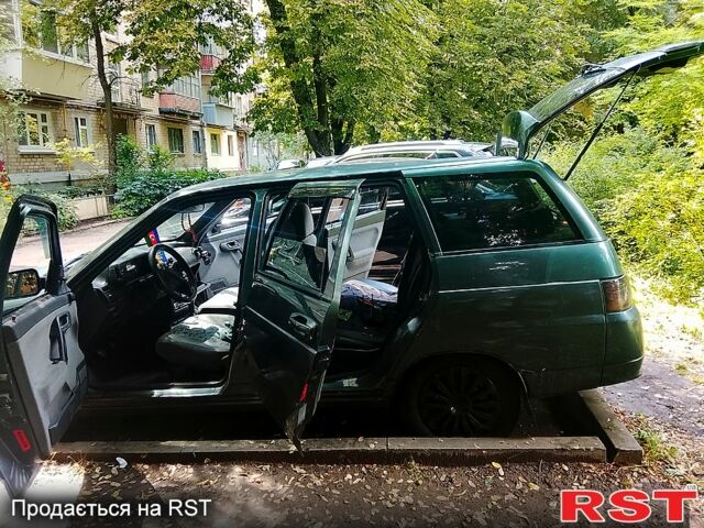 Зеленый ВАЗ 2111, объемом двигателя 1.6 л и пробегом 350 тыс. км за 2500 $, фото 1 на Automoto.ua
