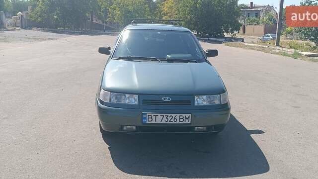 Зеленый ВАЗ 2111, объемом двигателя 1.6 л и пробегом 133 тыс. км за 3200 $, фото 1 на Automoto.ua