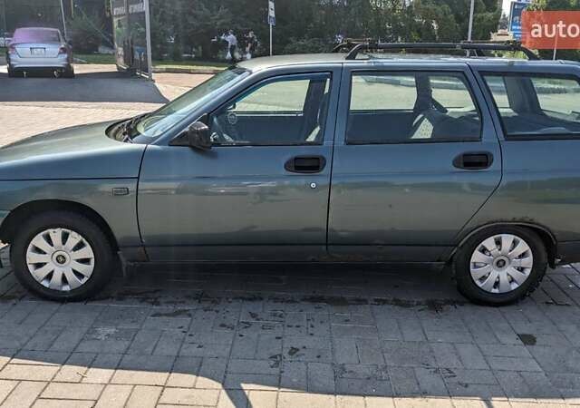 Зеленый ВАЗ 2111, объемом двигателя 1.6 л и пробегом 200 тыс. км за 1200 $, фото 1 на Automoto.ua