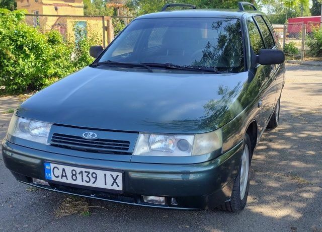 Зеленый ВАЗ 2111, объемом двигателя 1.6 л и пробегом 160 тыс. км за 2550 $, фото 1 на Automoto.ua