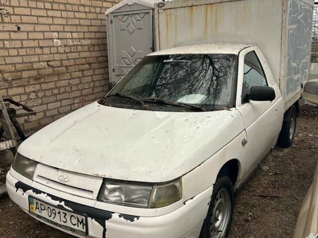 Белый ВАЗ 2112, объемом двигателя 1.6 л и пробегом 300 тыс. км за 1300 $, фото 1 на Automoto.ua