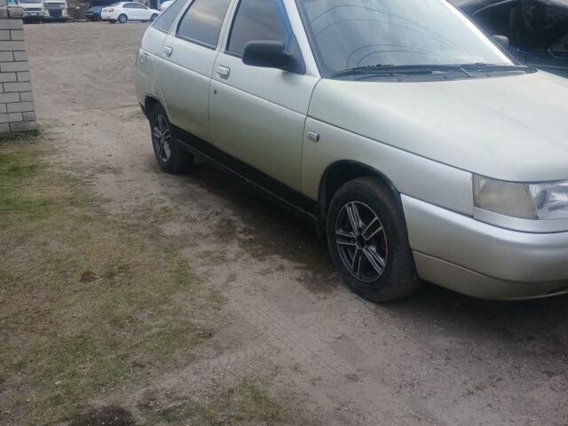 Бежевий ВАЗ 2112, об'ємом двигуна 1 л та пробігом 300 тис. км за 1250 $, фото 1 на Automoto.ua