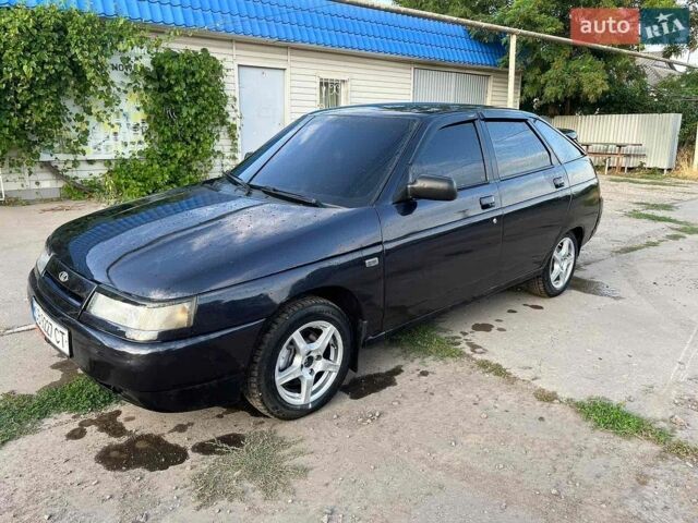 Чорний ВАЗ 2112, об'ємом двигуна 1.6 л та пробігом 200 тис. км за 2000 $, фото 1 на Automoto.ua