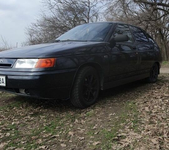 Черный ВАЗ 2112, объемом двигателя 1.6 л и пробегом 221 тыс. км за 1999 $, фото 1 на Automoto.ua