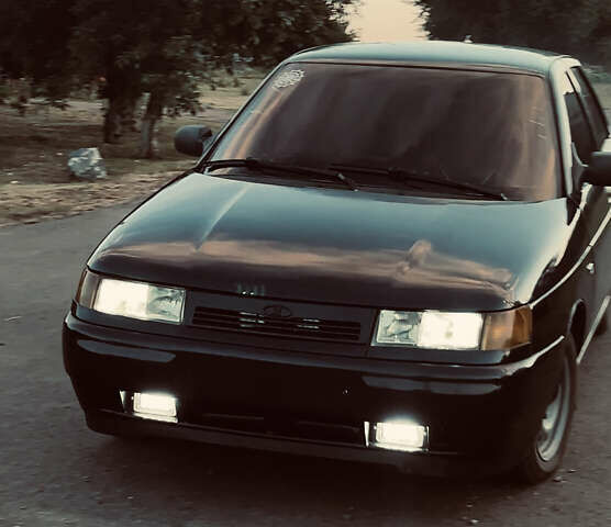 Чорний ВАЗ 2112, об'ємом двигуна 1.6 л та пробігом 239 тис. км за 1500 $, фото 1 на Automoto.ua