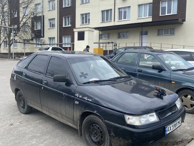 Черный ВАЗ 2112, объемом двигателя 1.5 л и пробегом 3 тыс. км за 1500 $, фото 1 на Automoto.ua