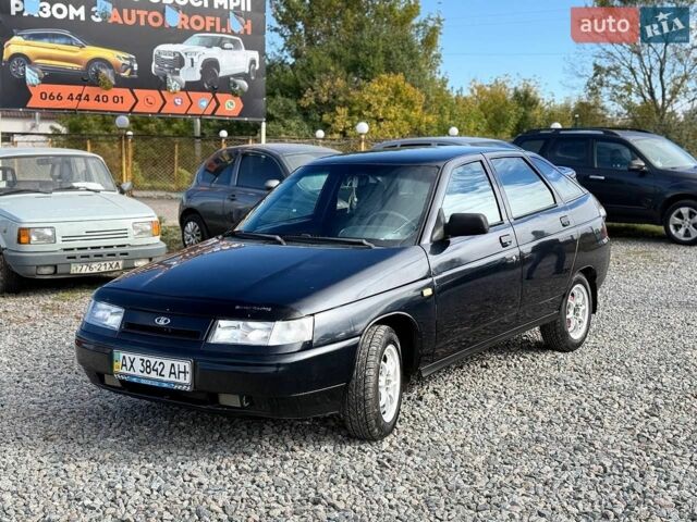 Черный ВАЗ 2112, объемом двигателя 1.6 л и пробегом 139 тыс. км за 2200 $, фото 1 на Automoto.ua