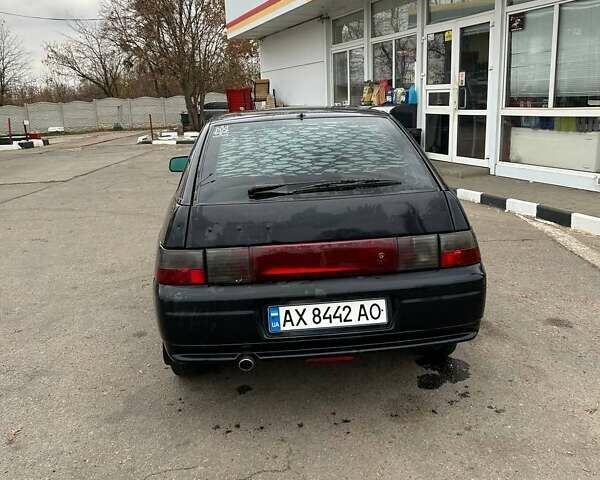 Черный ВАЗ 2112, объемом двигателя 1.6 л и пробегом 200 тыс. км за 1450 $, фото 1 на Automoto.ua