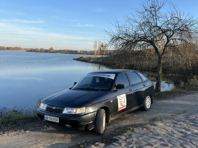 Черный ВАЗ 2112, объемом двигателя 1.6 л и пробегом 215 тыс. км за 1500 $, фото 1 на Automoto.ua