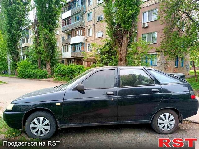 Чорний ВАЗ 2112, об'ємом двигуна 1.6 л та пробігом 260 тис. км за 2300 $, фото 1 на Automoto.ua