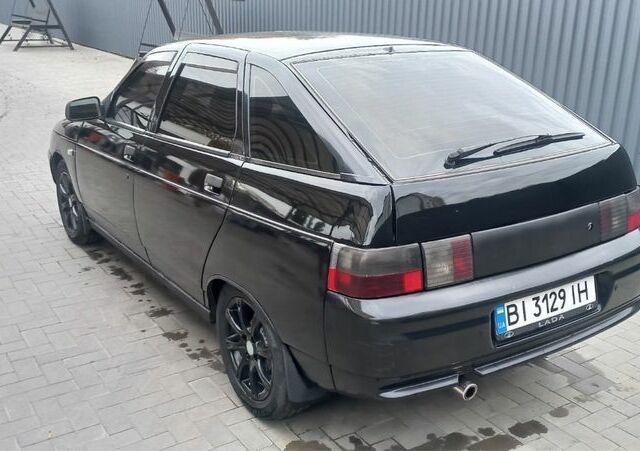 Черный ВАЗ 2112, объемом двигателя 1.6 л и пробегом 240 тыс. км за 1800 $, фото 1 на Automoto.ua