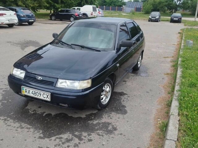 Чорний ВАЗ 2112, об'ємом двигуна 1.6 л та пробігом 157 тис. км за 2000 $, фото 1 на Automoto.ua