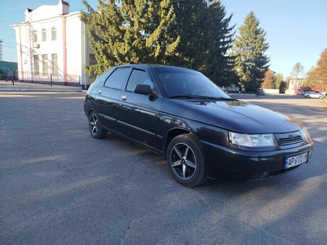 Черный ВАЗ 2112, объемом двигателя 1.6 л и пробегом 200 тыс. км за 2006 $, фото 1 на Automoto.ua