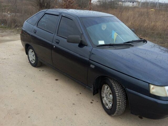 Черный ВАЗ 2112, объемом двигателя 1.6 л и пробегом 237 тыс. км за 2200 $, фото 1 на Automoto.ua