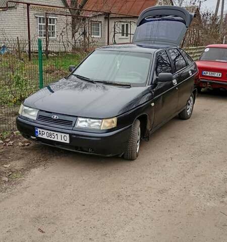 Черный ВАЗ 2112, объемом двигателя 1.6 л и пробегом 330 тыс. км за 1200 $, фото 1 на Automoto.ua