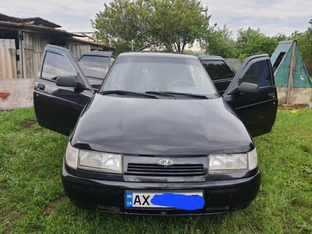 Черный ВАЗ 2112, объемом двигателя 1 л и пробегом 180 тыс. км за 2650 $, фото 1 на Automoto.ua