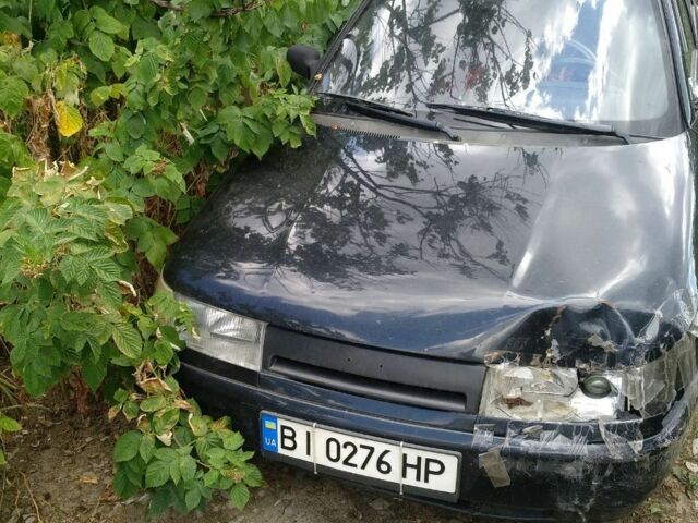 Черный ВАЗ 2112, объемом двигателя 0 л и пробегом 161 тыс. км за 2000 $, фото 1 на Automoto.ua