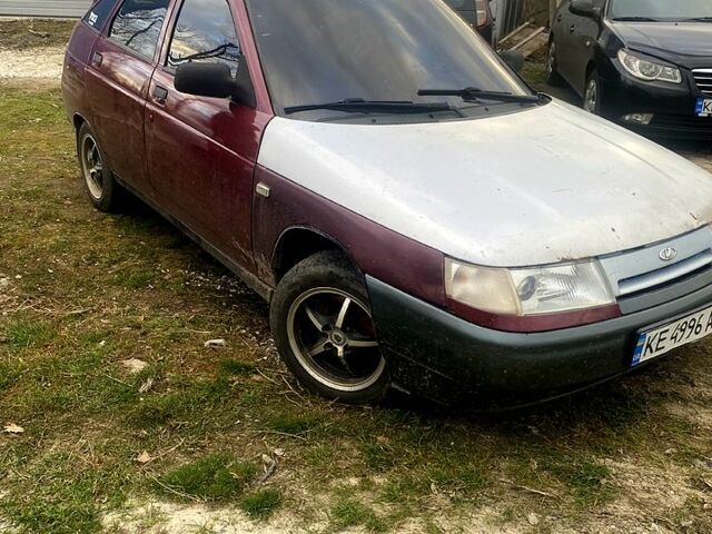 Красный ВАЗ 2112, объемом двигателя 16 л и пробегом 0 тыс. км за 1750 $, фото 1 на Automoto.ua