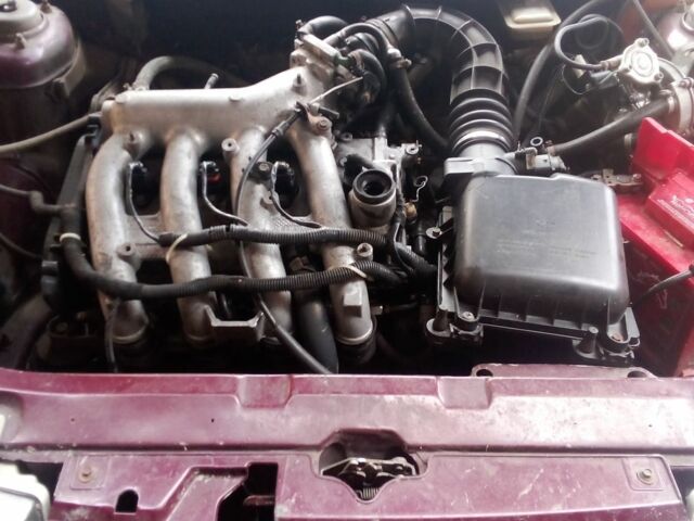 Червоний ВАЗ 2112, об'ємом двигуна 1.6 л та пробігом 10 тис. км за 648 $, фото 1 на Automoto.ua