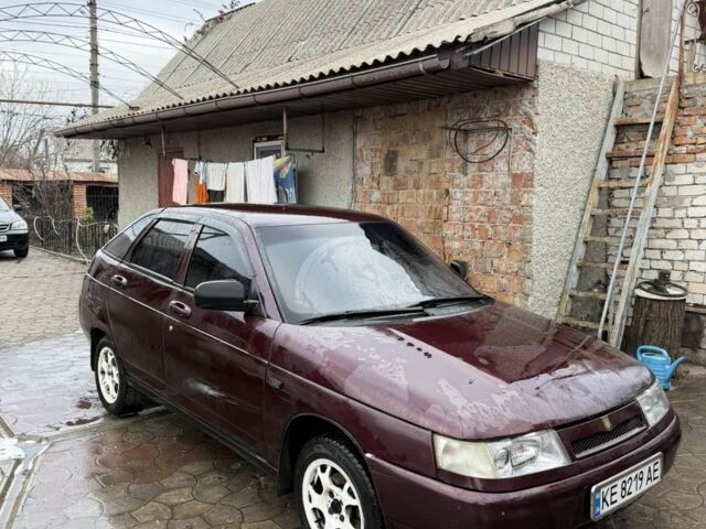 Красный ВАЗ 2112, объемом двигателя 1.6 л и пробегом 240 тыс. км за 2600 $, фото 1 на Automoto.ua