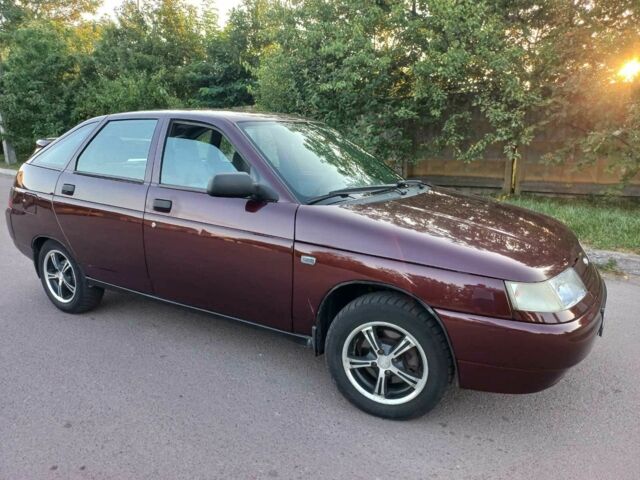 Красный ВАЗ 2112, объемом двигателя 0 л и пробегом 175 тыс. км за 2900 $, фото 1 на Automoto.ua