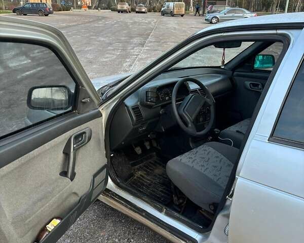 ВАЗ 2112, объемом двигателя 1.6 л и пробегом 101 тыс. км за 2300 $, фото 1 на Automoto.ua