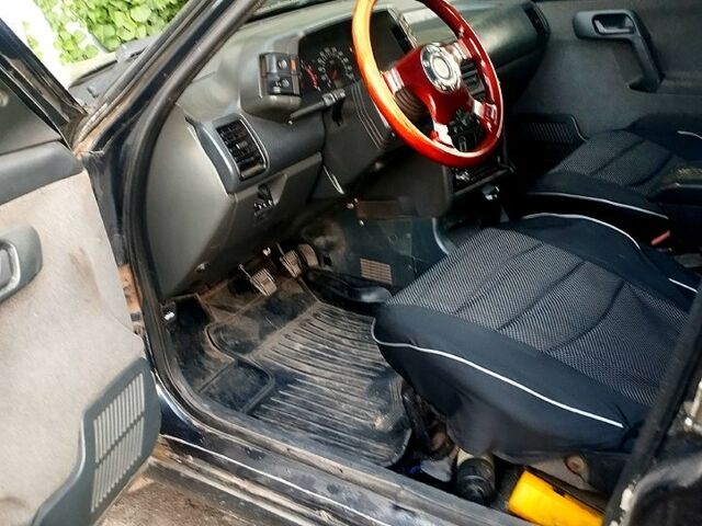 ВАЗ 2112, объемом двигателя 1.6 л и пробегом 250 тыс. км за 1100 $, фото 1 на Automoto.ua