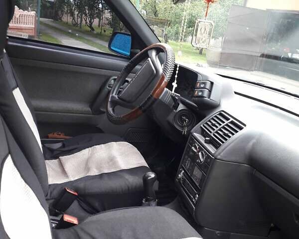 ВАЗ 2112, объемом двигателя 1.6 л и пробегом 75 тыс. км за 2500 $, фото 1 на Automoto.ua