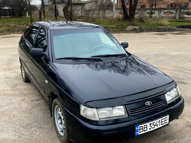 ВАЗ 2112, объемом двигателя 16 л и пробегом 166 тыс. км за 2000 $, фото 1 на Automoto.ua