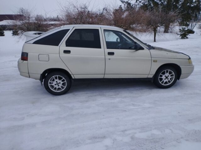 Желтый ВАЗ 2112, объемом двигателя 0 л и пробегом 1 тыс. км за 1000 $, фото 1 на Automoto.ua