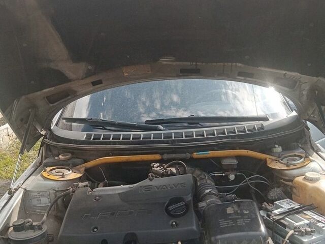 Сірий ВАЗ 2112, об'ємом двигуна 1.5 л та пробігом 175 тис. км за 1040 $, фото 1 на Automoto.ua