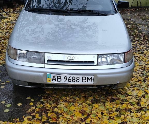 Серый ВАЗ 2112, объемом двигателя 1.6 л и пробегом 257 тыс. км за 1000 $, фото 1 на Automoto.ua