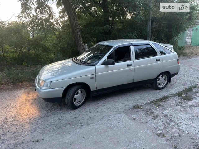 Сірий ВАЗ 2112, об'ємом двигуна 1.5 л та пробігом 255 тис. км за 1900 $, фото 1 на Automoto.ua