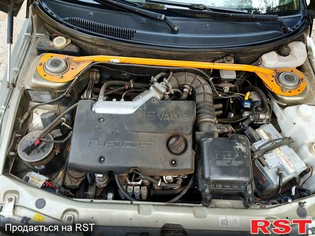 Сірий ВАЗ 2112, об'ємом двигуна 1.5 л та пробігом 0 тис. км за 1900 $, фото 1 на Automoto.ua