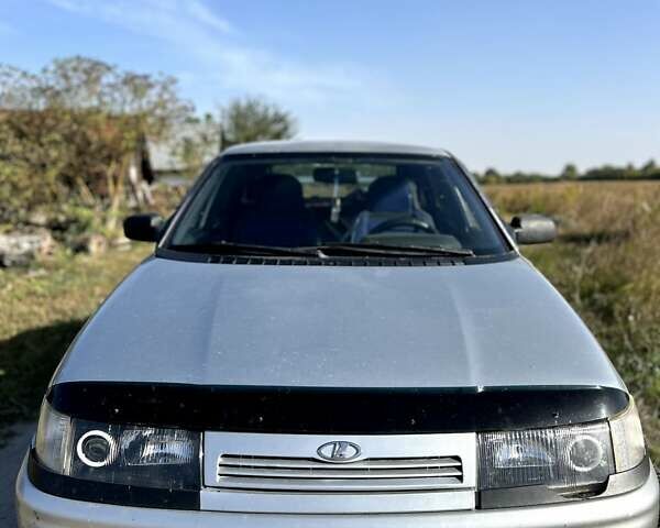 Серый ВАЗ 2112, объемом двигателя 0 л и пробегом 350 тыс. км за 2000 $, фото 1 на Automoto.ua
