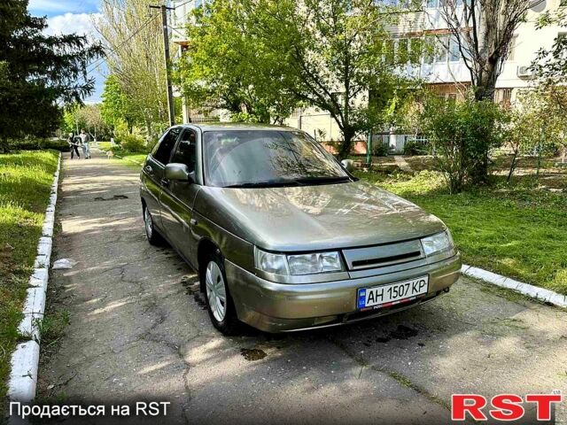 Серый ВАЗ 2112, объемом двигателя 1.5 л и пробегом 203 тыс. км за 1500 $, фото 1 на Automoto.ua