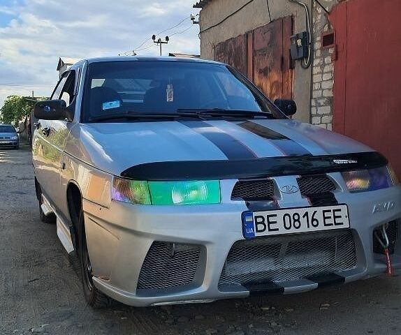 Серый ВАЗ 2112, объемом двигателя 1.5 л и пробегом 230 тыс. км за 3301 $, фото 1 на Automoto.ua