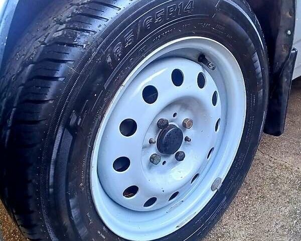 Серый ВАЗ 2112, объемом двигателя 1.6 л и пробегом 200 тыс. км за 2500 $, фото 1 на Automoto.ua