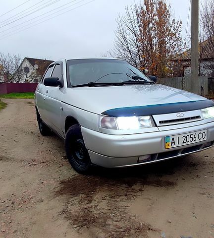 Серый ВАЗ 2112, объемом двигателя 1.5 л и пробегом 350 тыс. км за 1900 $, фото 1 на Automoto.ua